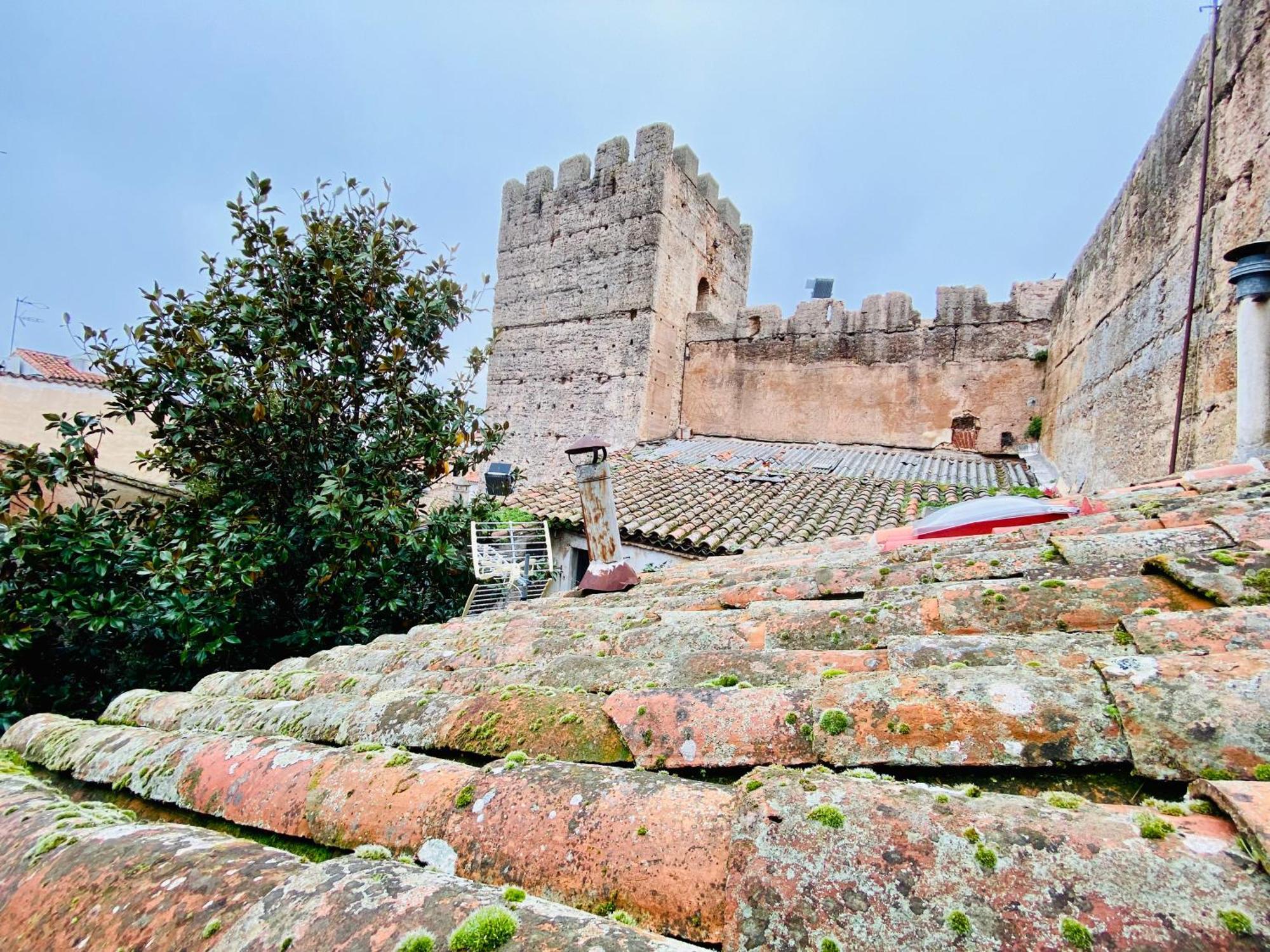 El Escondite De La Muralla Caces Exteriör bild
